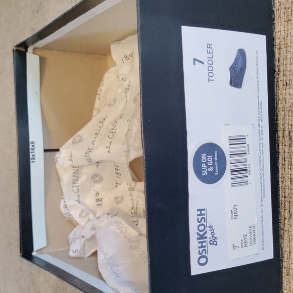 Oshkosh Bgosh Slip On Shoes - Picture 4 of 5